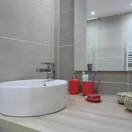 Expat Renting - Les Oustalous - Piscine - Parking アパート *
