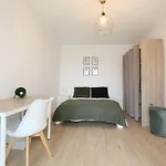 Expat Renting - Les Oustalous - Piscine - Parking