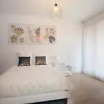 شقة Expat Renting - Les Oustalous - Piscine - Parking *