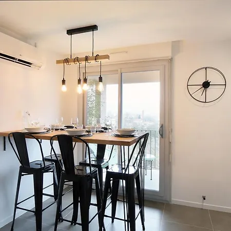 Expat Renting - Les Oustalous - Piscine - Parking