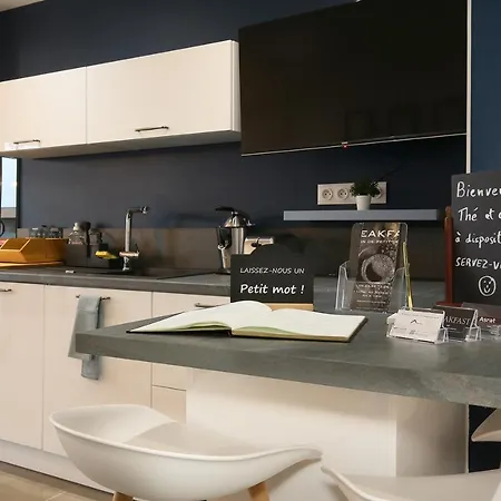 Expat Renting - Les Oustalous - Piscine - Parking *