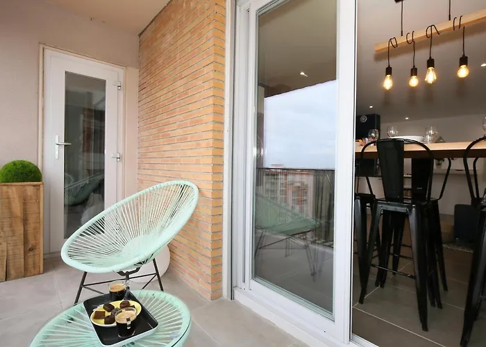 Expat Renting - Les Oustalous - Piscine - Parking *