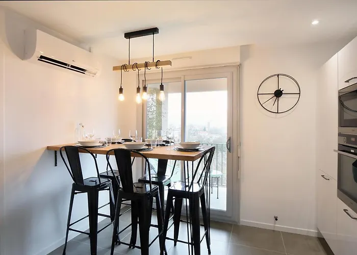 Expat Renting - Les Oustalous - Piscine - Parking